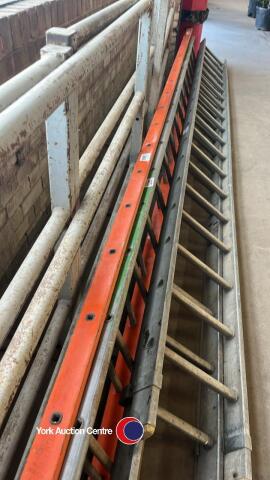 Aluminium ladder