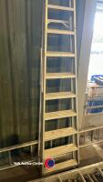 Step ladder - 3