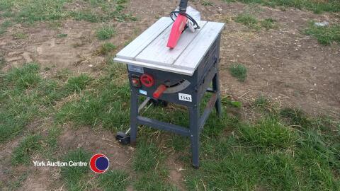 Circular saw bench