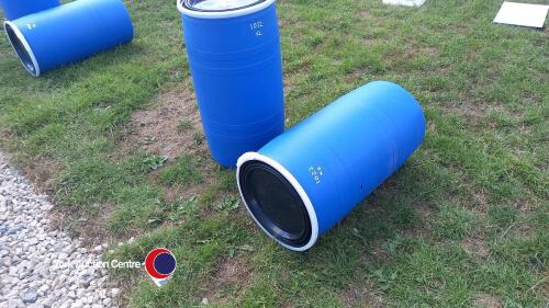 2 x barrels with sealable lids, new