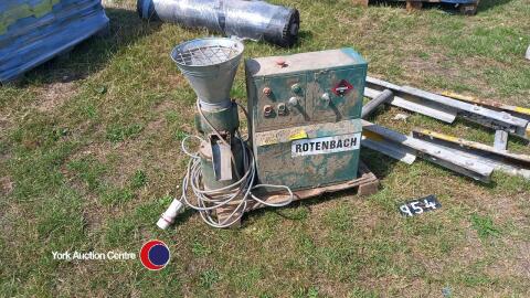 Pellet press
