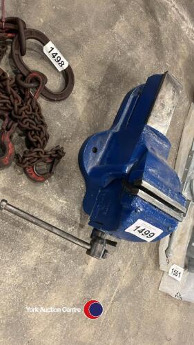 Big Record No. 25 vice, reconditioned jaws