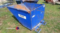 Tipping skip - 2