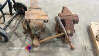 2 x workshop vices - 2