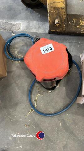 Clarke air hose