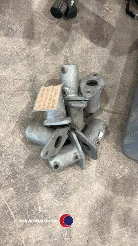7 x scaffold tubes ground anchor plates, as new