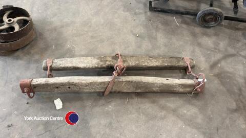 2 horse shackles. Old fashioned