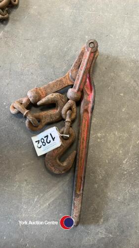 Over centre chain tensioner