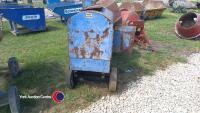 Diesel cement mixer