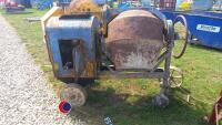 Diesel cement mixer - 2