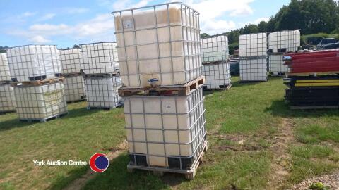 2 IBC 1000 litre tanks