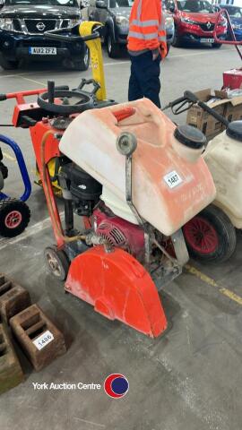 Road saw
