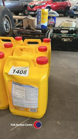 3 x 5 litre containers PVA adhesive/ bonding agent