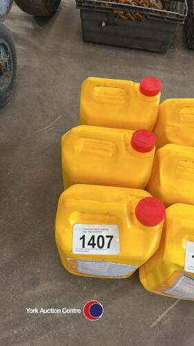 3 x 5 litre containers PVA adhesive/ bonding agent