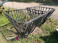 2 x ornamental hay racks - 3