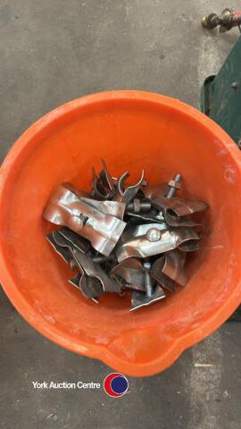 Bucket of Heras fencing jointing clips