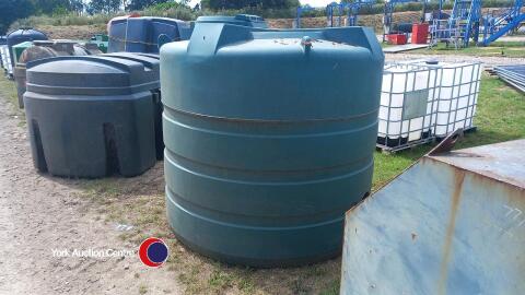 Approx 6000L plastic water tank