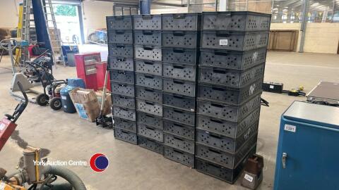40 black plastic boxes 600mm x 400mm x 150