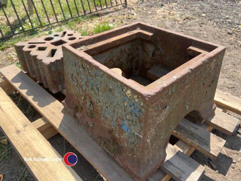 Cast grate