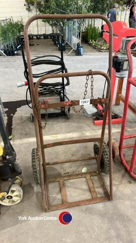Gas bottle trolley