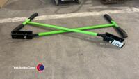 Concrete tamper beam handles - 2