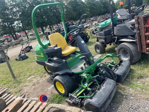 John Deere 2500B Precision Cut diesel mower, key in office