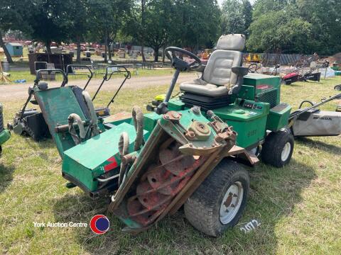 Ransomes cylinder mower year 1999, Kubota diesel engine