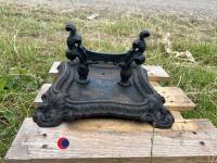 Cast boot scraper - 3