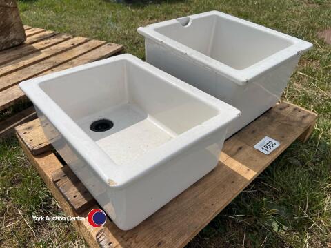 2 x small white sinks for garden