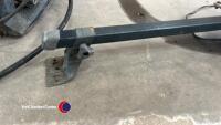 Light bar with flashing lights - 4