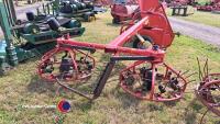 Vicon 300 haybob