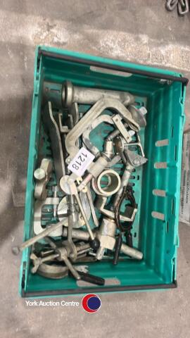 Box of bearing pullers