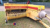 New Holland 940 conventional baler, broken knotter, pto in office - 2
