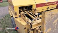 New Holland 940 conventional baler, broken knotter, pto in office - 4