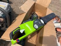Greenworks 16in electric chainsaw with battery and charger, gwo - 3