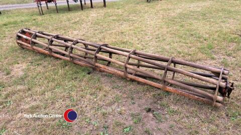 Kuhn 3.5m crumbler roller with bearings
