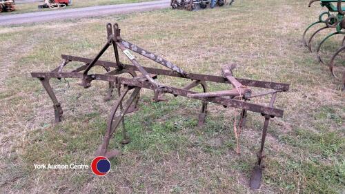 Ferguson rigid tine cultivator