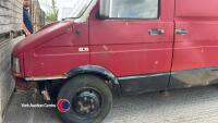 1997 Iveco diesel cherry picker 12.5m reach - P860 JAU - 3 former keepers - HPi clear - V5 in office - 5