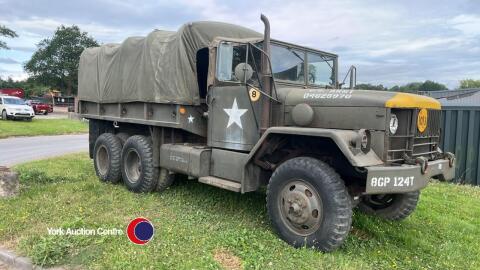 1958 US Army Kaiser jeep RF0 894, 6 wheel diesel truck, reg docs, no VAT. 1958, V5 and key in office, diesel, 2 former keepers, HPi clear