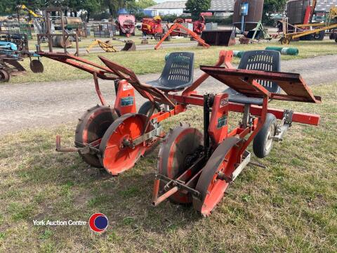 Veg Row Module Master 2 row transplanter, on 3 point linkage