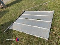 Trailer dividing gate - 2