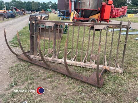 8ft muck grab c/w JCB Q-fit brackets