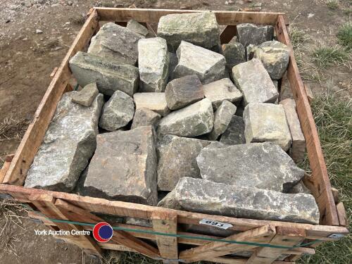 Quantity of mixed Yorkshire stone
