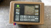John Deere 578 baler, rotorfeed with knives, control box in office, 2005 - 5