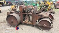 Vintage roller