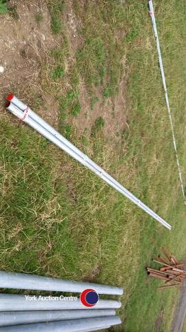 2 x galvanised round tube 54 mm dia L 6m