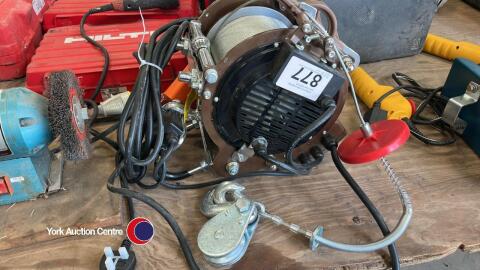 Warrior 240vsh500 500kg electric hoist winch, 240v, new