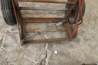 Bottle trolley, regulators, pipes and lance - 3