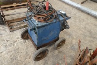 Oxford single and 3 phase 180A oil filled stick welder - 2