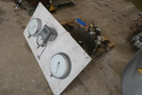Collection of various pressure gauges